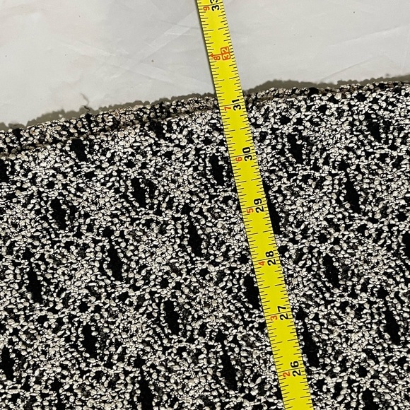 J. Valdi - Picture 6 of 8